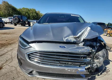 2020 Ford Fusion Sel из США, поврежденный, VIN 3FA6P0CD7LR130789
